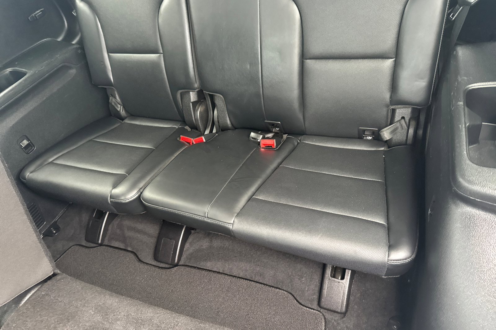 Used 2022 Kia Telluride LX image 15