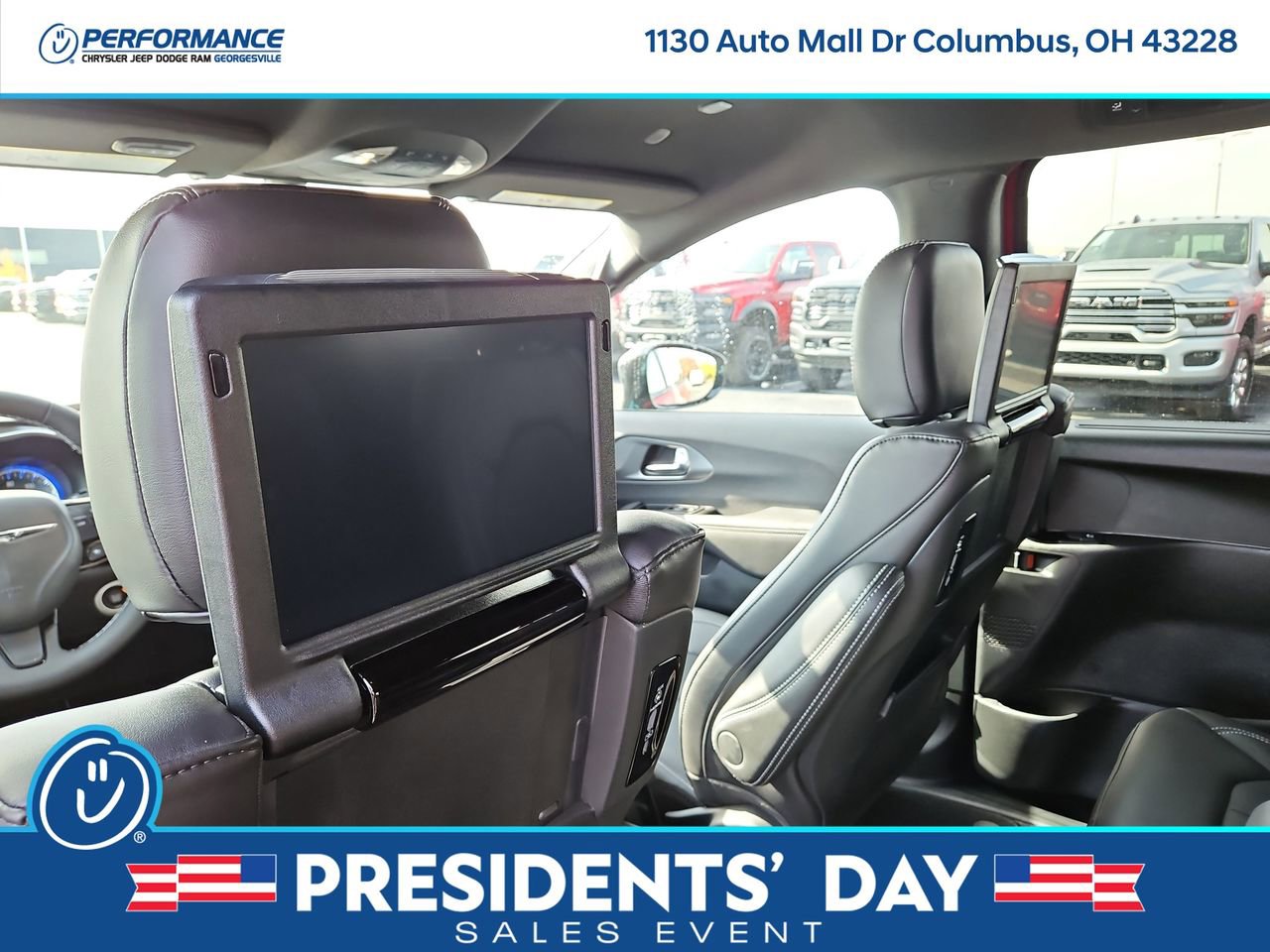 New 2026 Chrysler Pacifica Select image 16