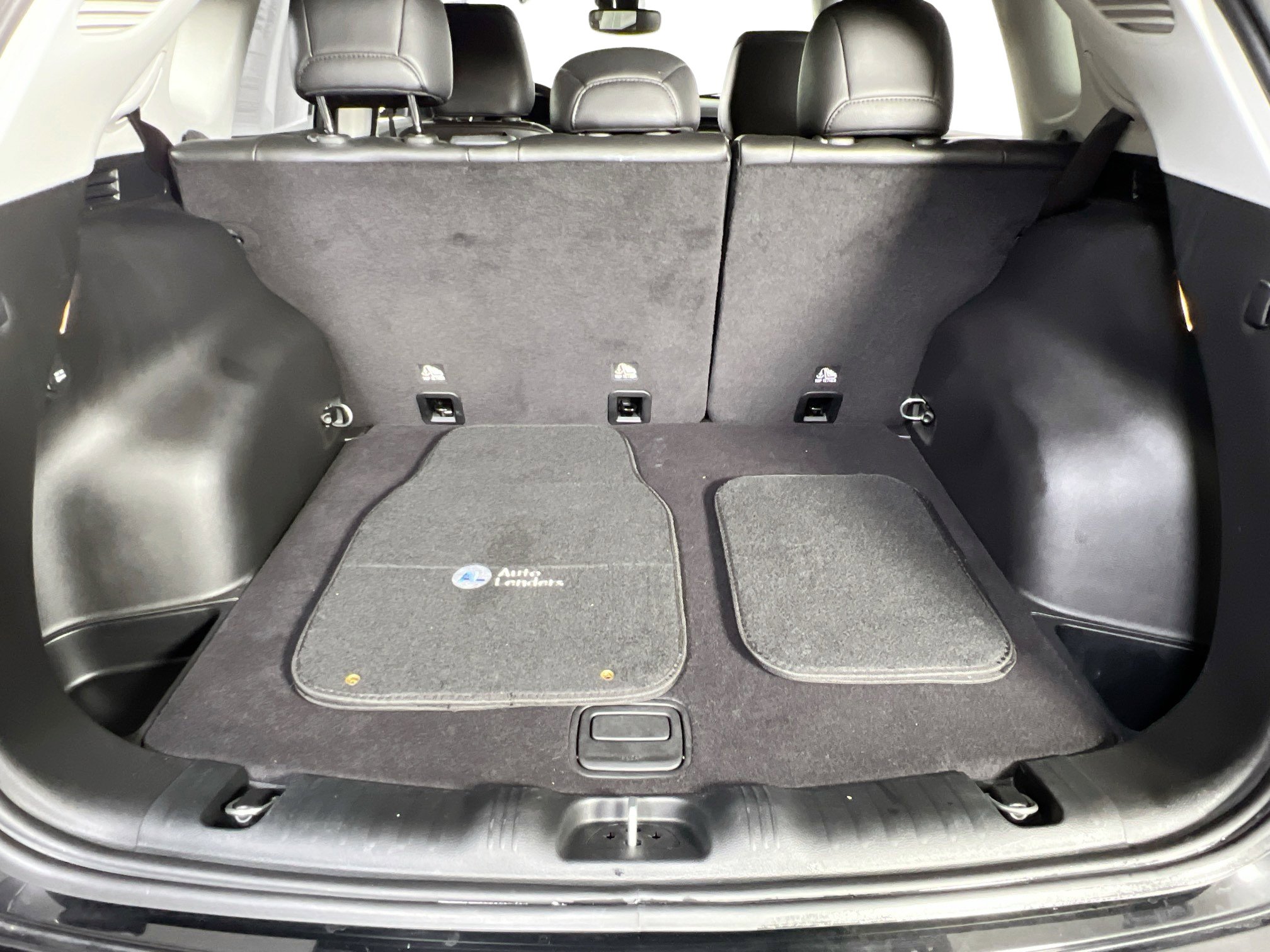 Used 2022 Jeep Compass Trailhawk w/ Trailhawk Convenience Group image 23