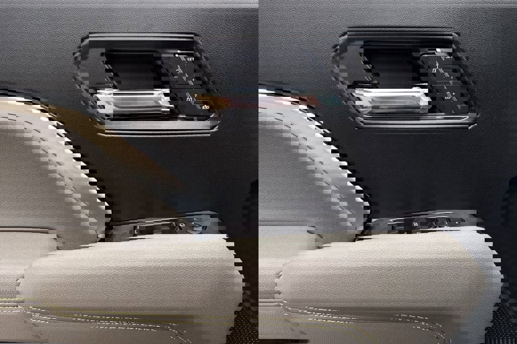 New 2026 Chevrolet Colorado ZR2 w/ Technology Package image 11