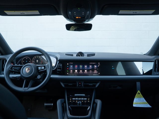 New 2026 Porsche Cayenne S image 21