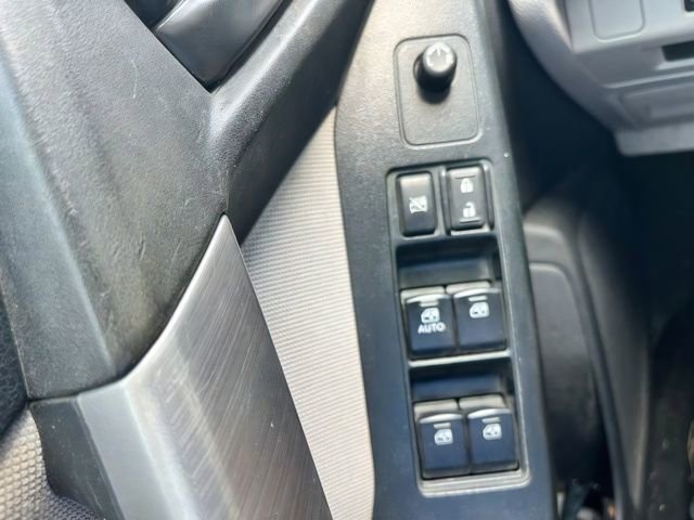 Used 2015 Subaru Forester 2.5i image 21