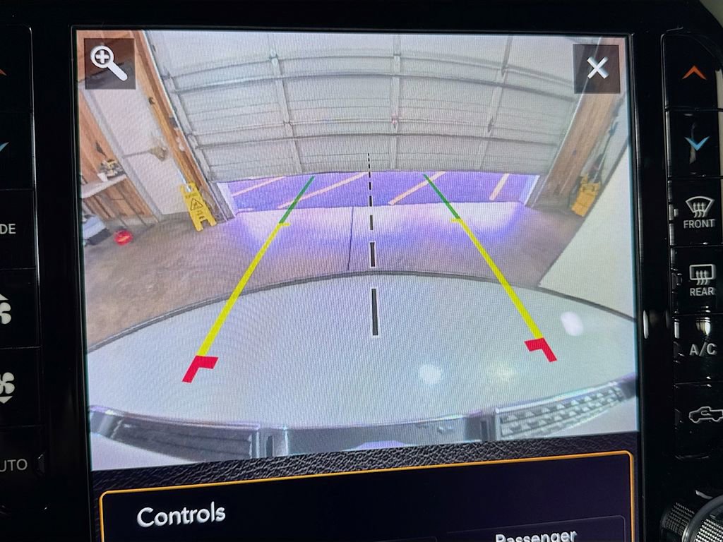 Used 2019 RAM 1500 Laramie Longhorn image 39