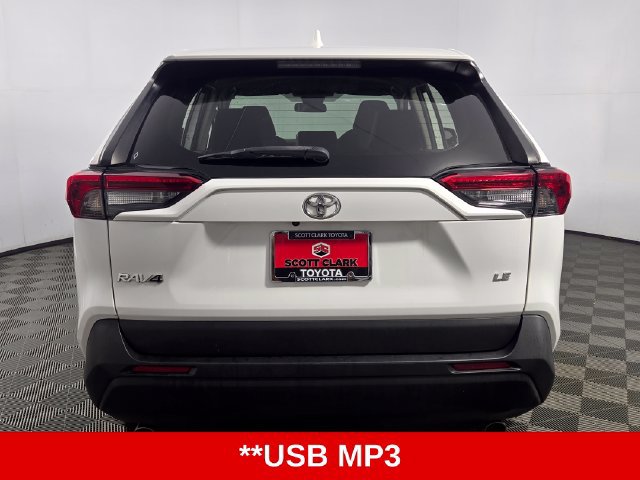 Used 2024 Toyota RAV4 LE FWD image 7