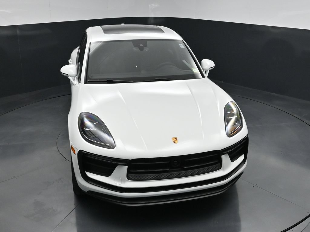 New 2026 Porsche Macan AWD/4WD image 24