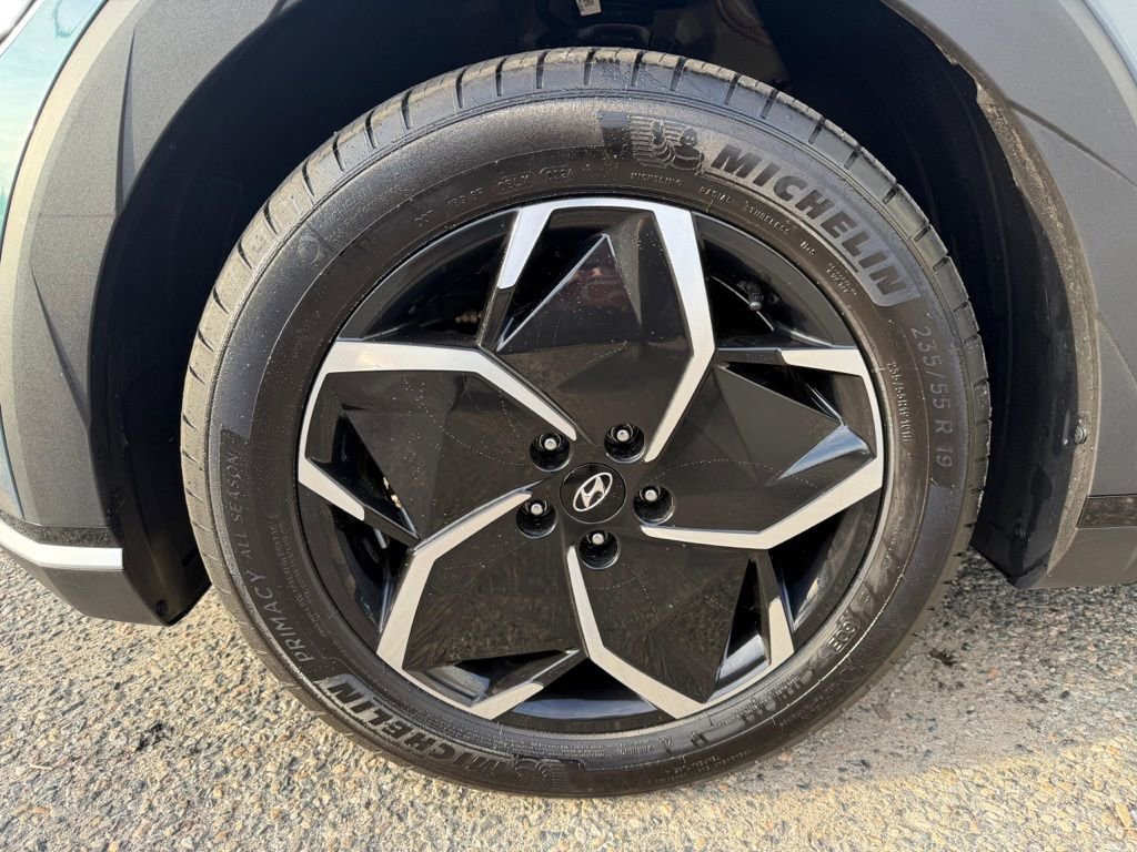 Used 2024 Hyundai Ioniq 5 SEL image 11