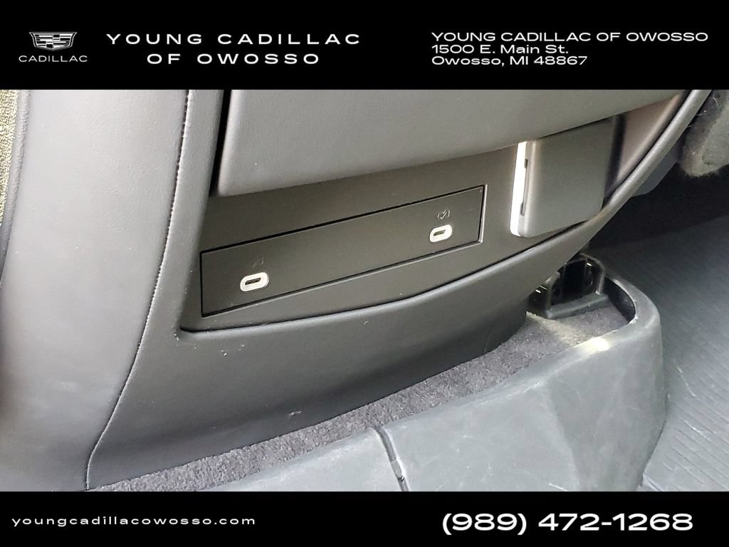 Certified 2024 Cadillac Escalade ESV Premium Luxury w/ LPO, Floor Liner Package AWD/4WD image 31