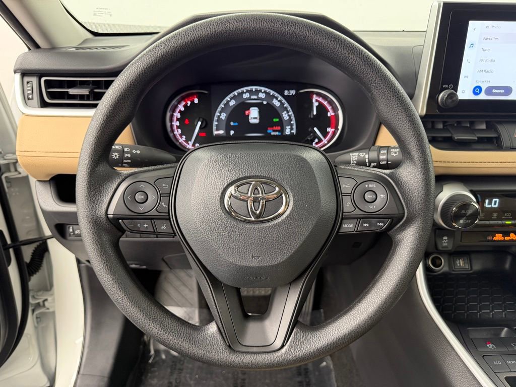 Certified 2025 Toyota RAV4 XLE w/ Convenience Package FWD image 26