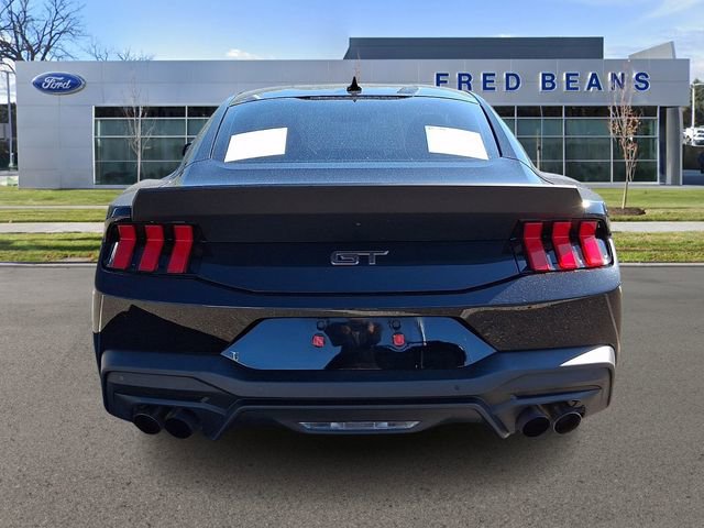 Used 2025 Ford Mustang GT Premium RWD image 6