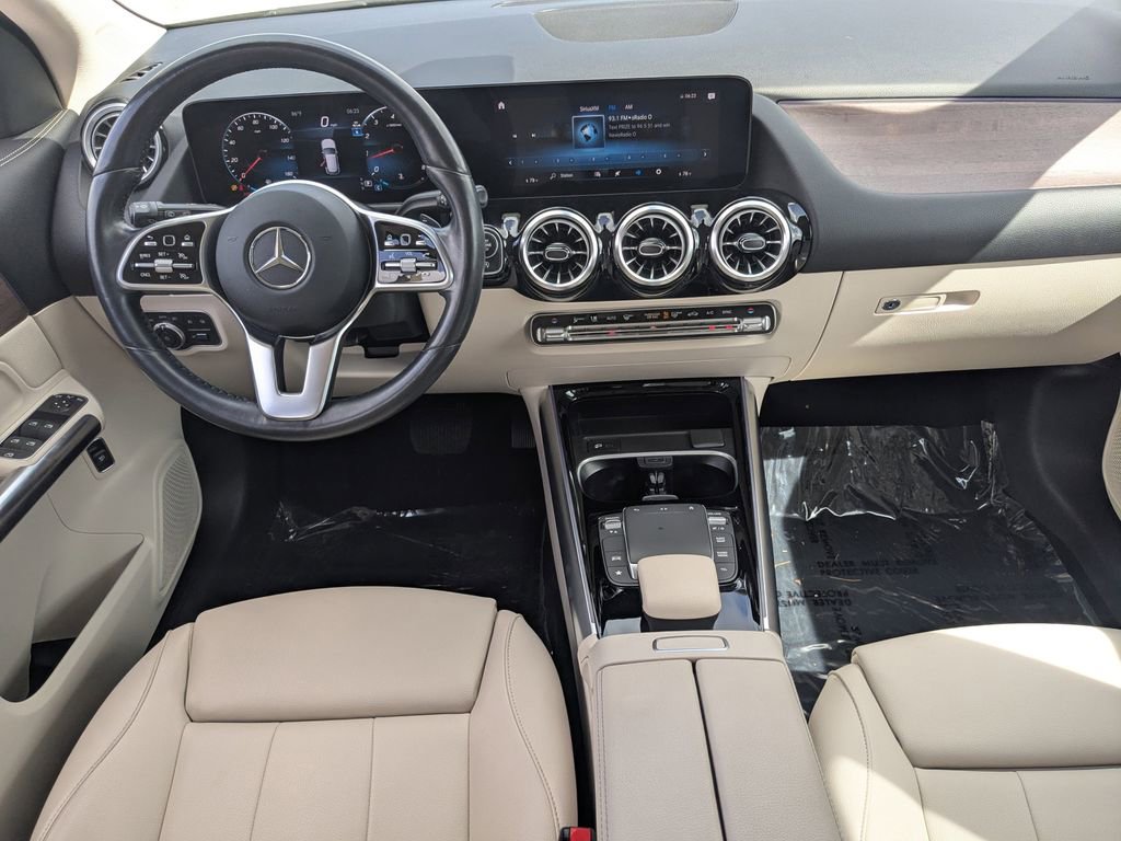Certified 2023 Mercedes-Benz GLA 250 w/ Premium Package image 2