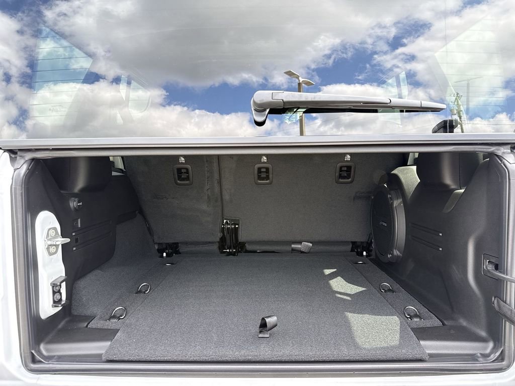 New 2026 Jeep Wrangler Unlimited Sport AWD/4WD image 32