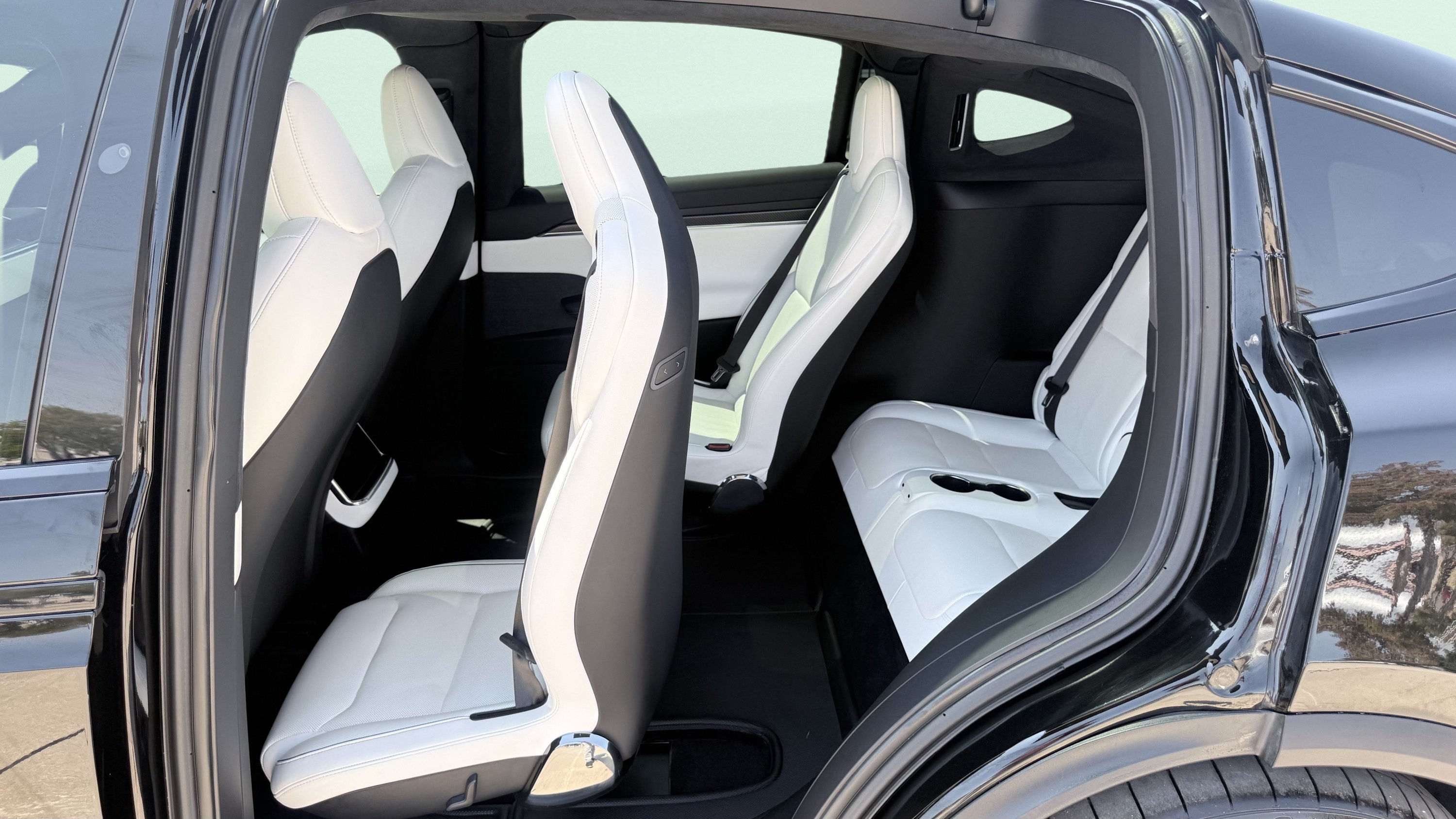 Used 2022 Tesla Model X Plaid AWD/4WD image 34