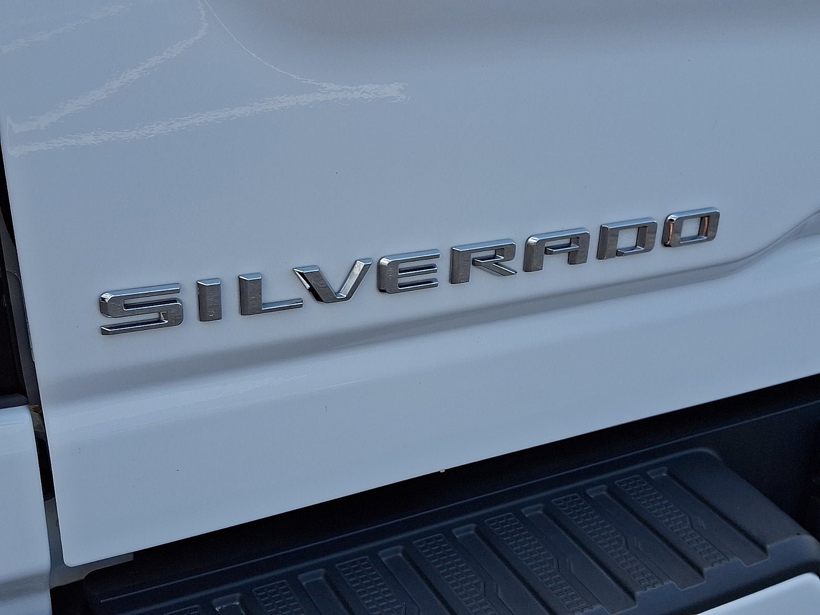 Used 2024 Chevrolet Silverado 3500 High Country w/ High Country Premium Package AWD/4WD image 33