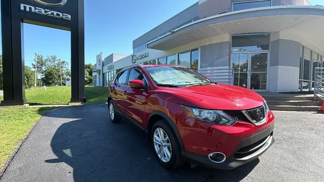 Used 2018 Nissan Rogue Sport SV w/ SV All-Weather Package AWD/4WD image 3