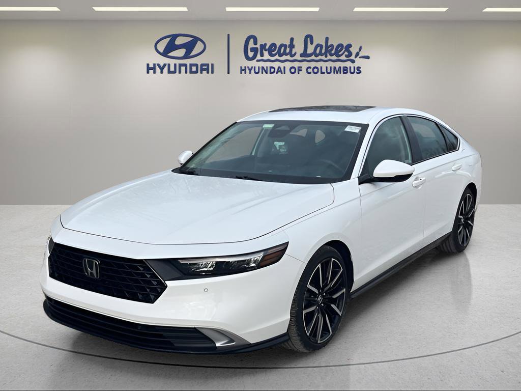 Used 2024 Honda Accord Touring image 7