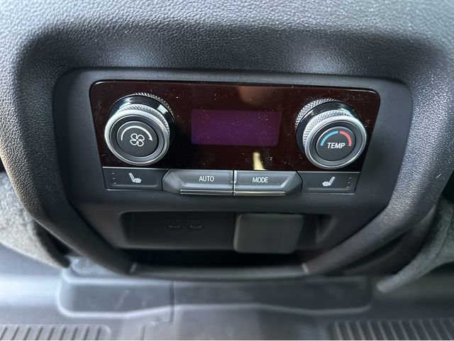 New 2026 Buick Enclave Avenir image 8