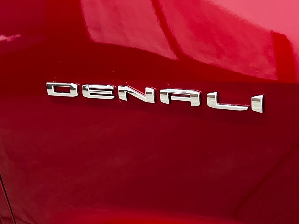 New 2026 GMC Acadia Denali w/ Super Cruise Package AWD/4WD image 11