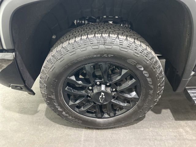 Certified 2026 Chevrolet Silverado 3500 High Country w/ High Country Premium Package AWD/4WD image 25