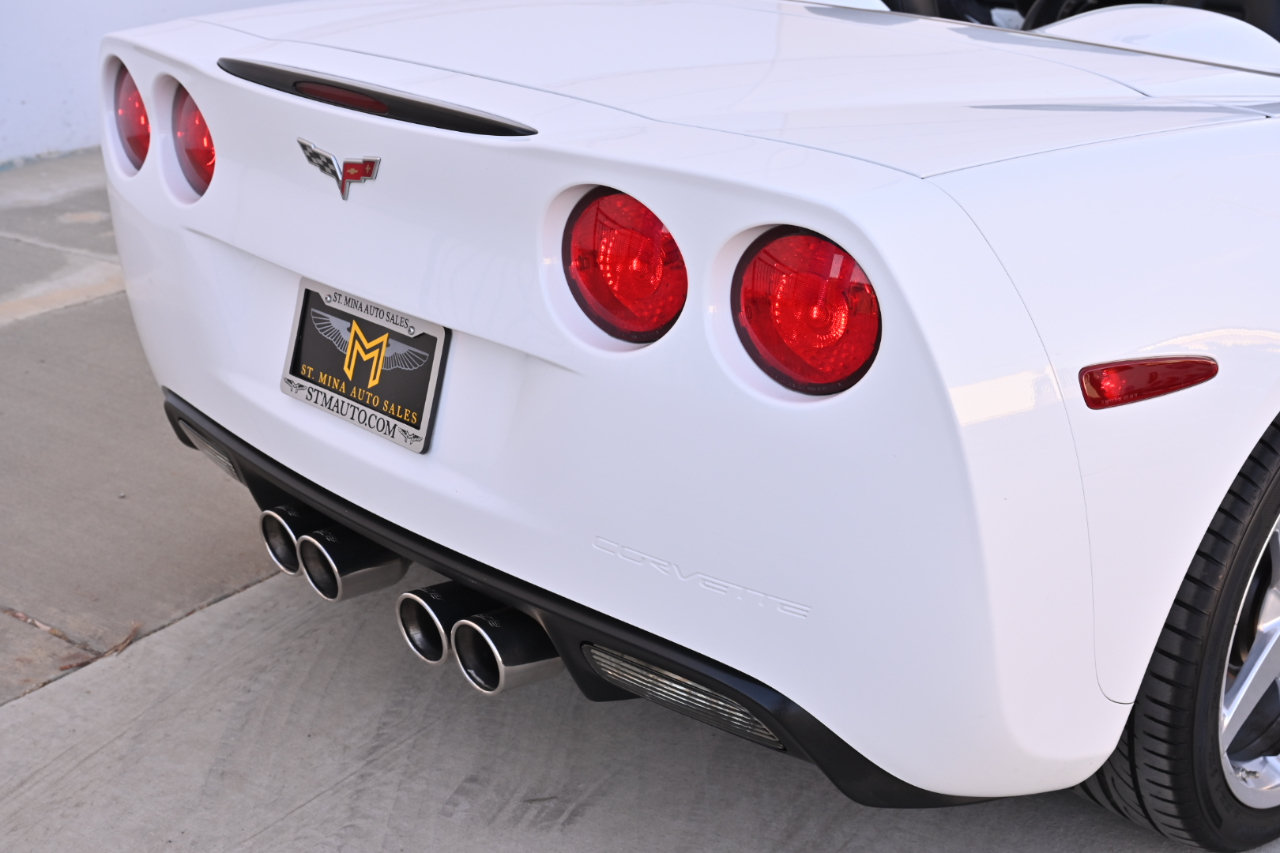 Used 2006 Chevrolet Corvette Convertible w/ Preferred Equipment Group RWD image 48