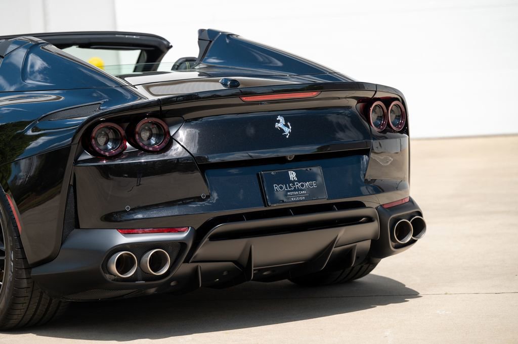Used 2022 Ferrari 812 GTS RWD image 61