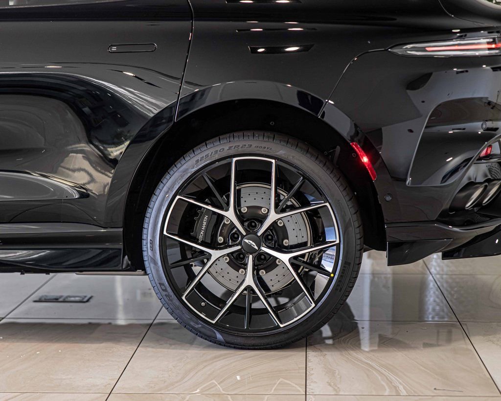 New 2026 Aston Martin DBX 707 AWD/4WD image 7
