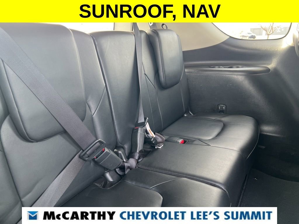 Used 2024 Nissan Armada SL image 36