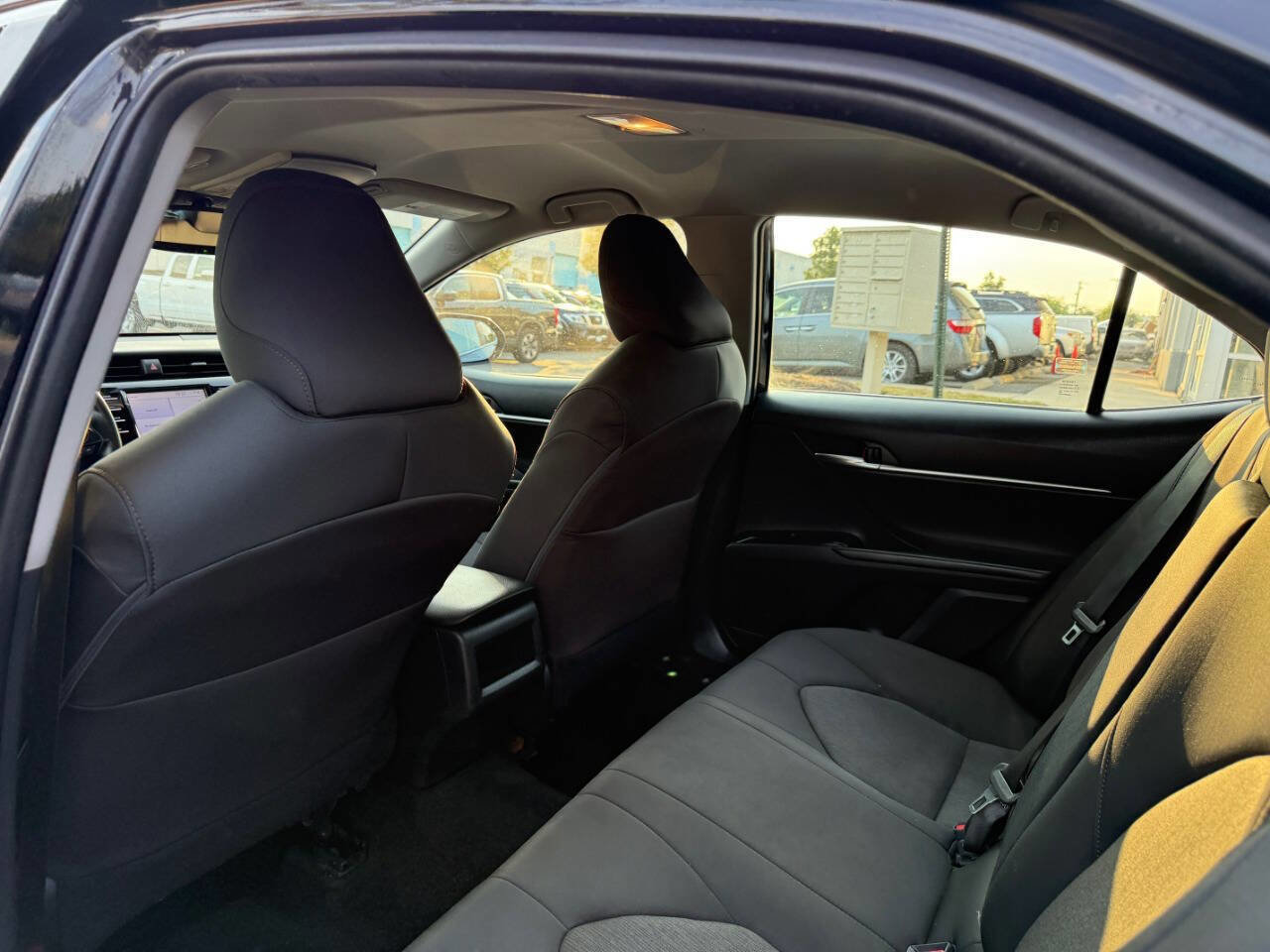 Used 2020 Toyota Camry LE image 18