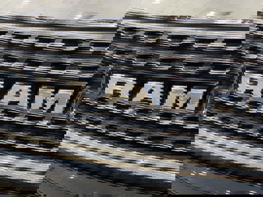 Used 2020 RAM 1500 Limited w/ Body-Colour Bumper Group image 10