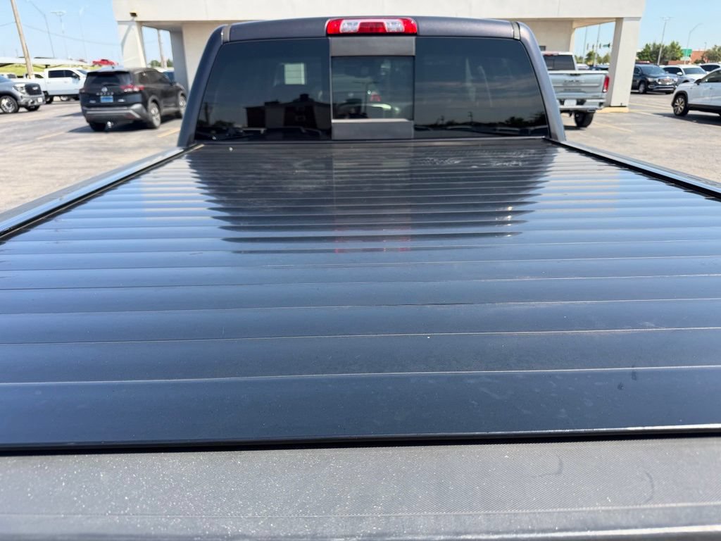 Used 2015 GMC Sierra 1500 SLT w/ SLT Crew Cab Value Package AWD/4WD image 20