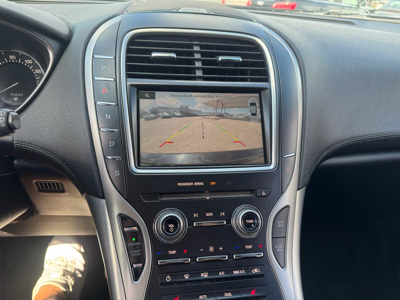 Used 2016 Lincoln MKX Premiere w/ Cargo Utility Package FWD image 12