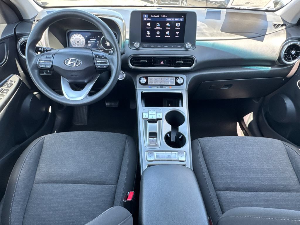Used 2023 Hyundai Kona SE FWD image 20