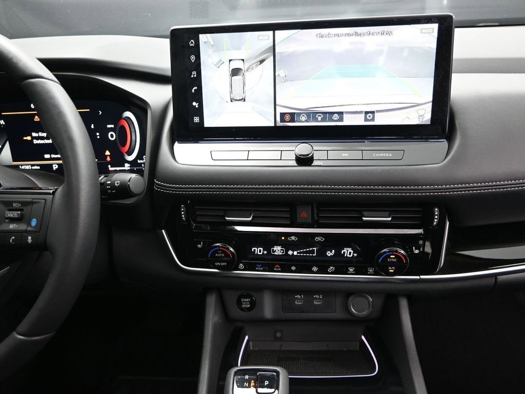 Used 2024 Nissan Rogue SL w/ SL Premium Package image 29