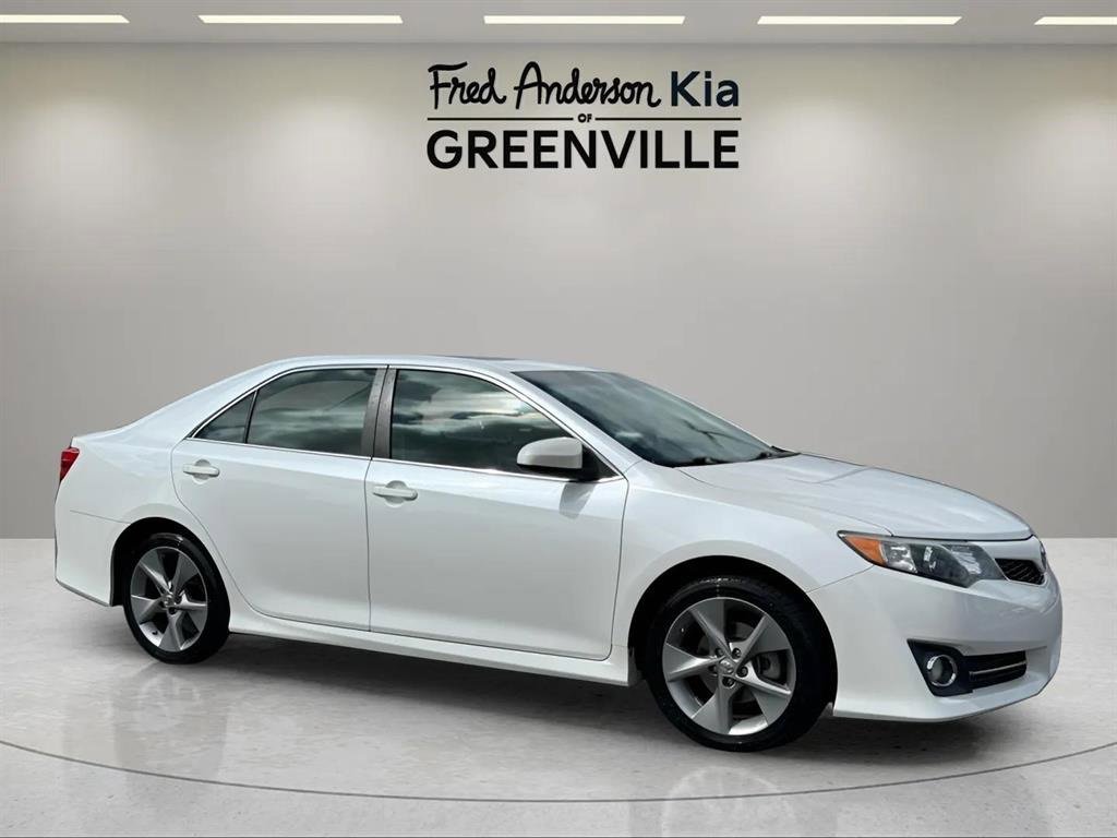 Used 2012 Toyota Camry SE