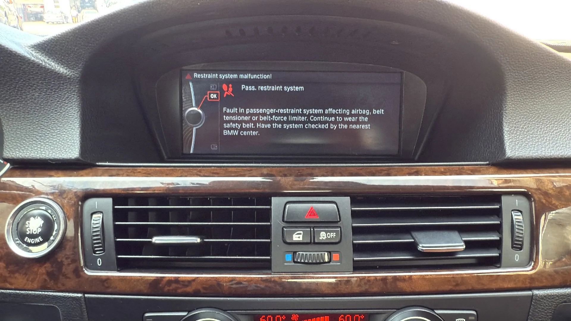 Used 2013 BMW 328i Convertible image 18