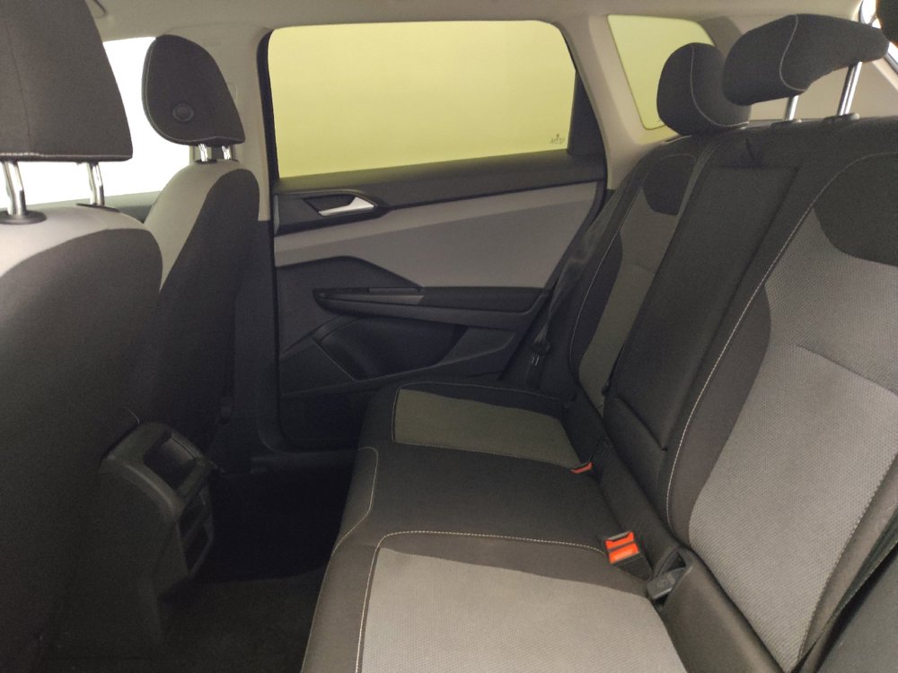 Used 2022 Volkswagen Taos S image 18