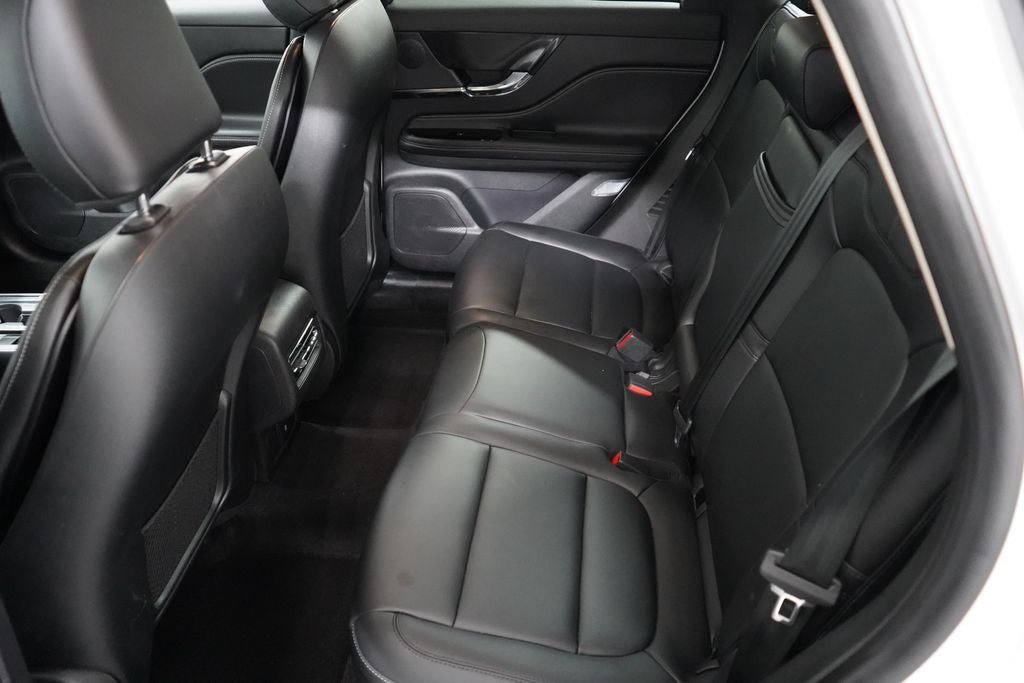 Used 2024 Lincoln Corsair AWD image 27