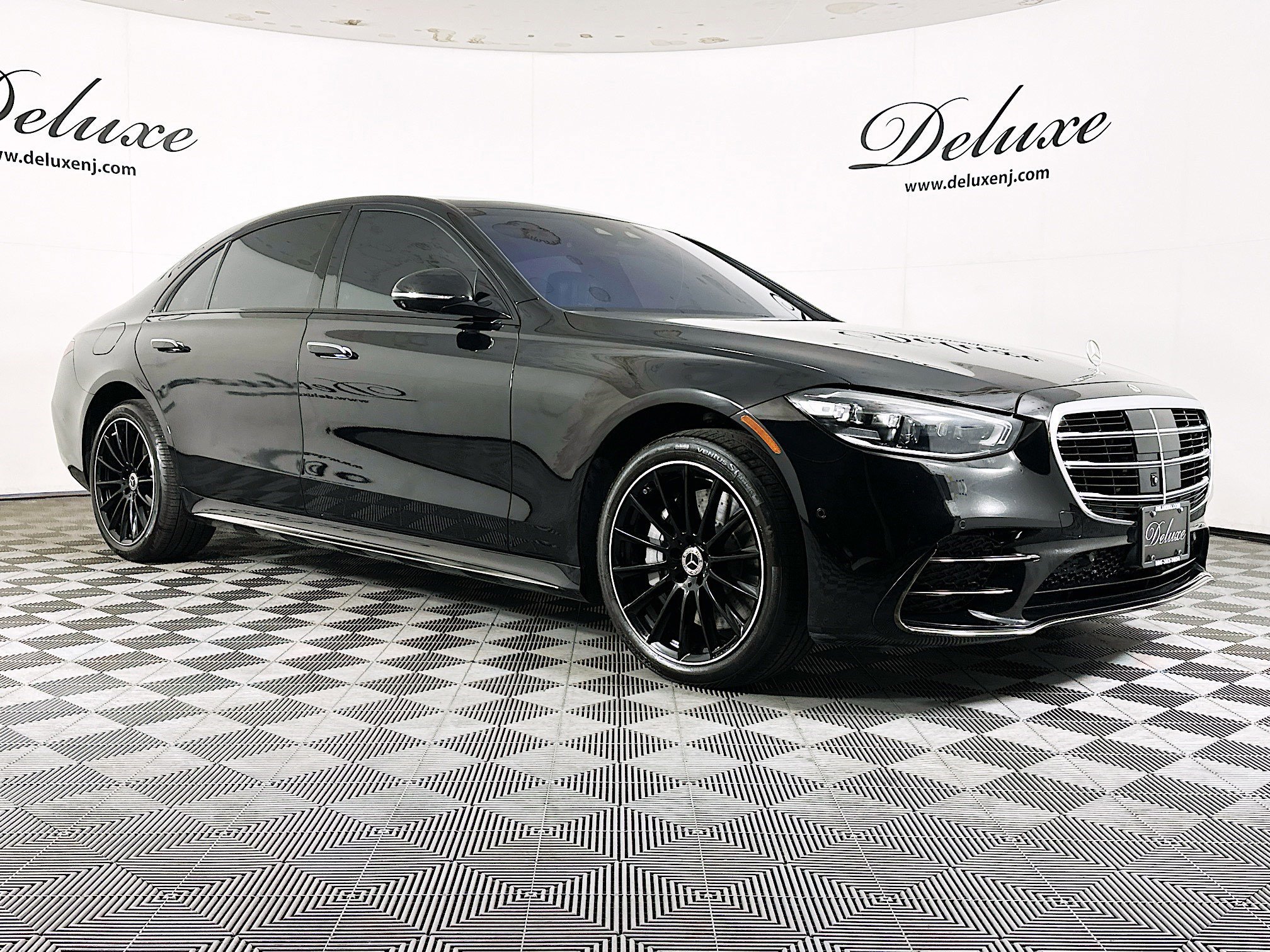 Used 2023 Mercedes-Benz S 500 4MATIC w/ AMG Line