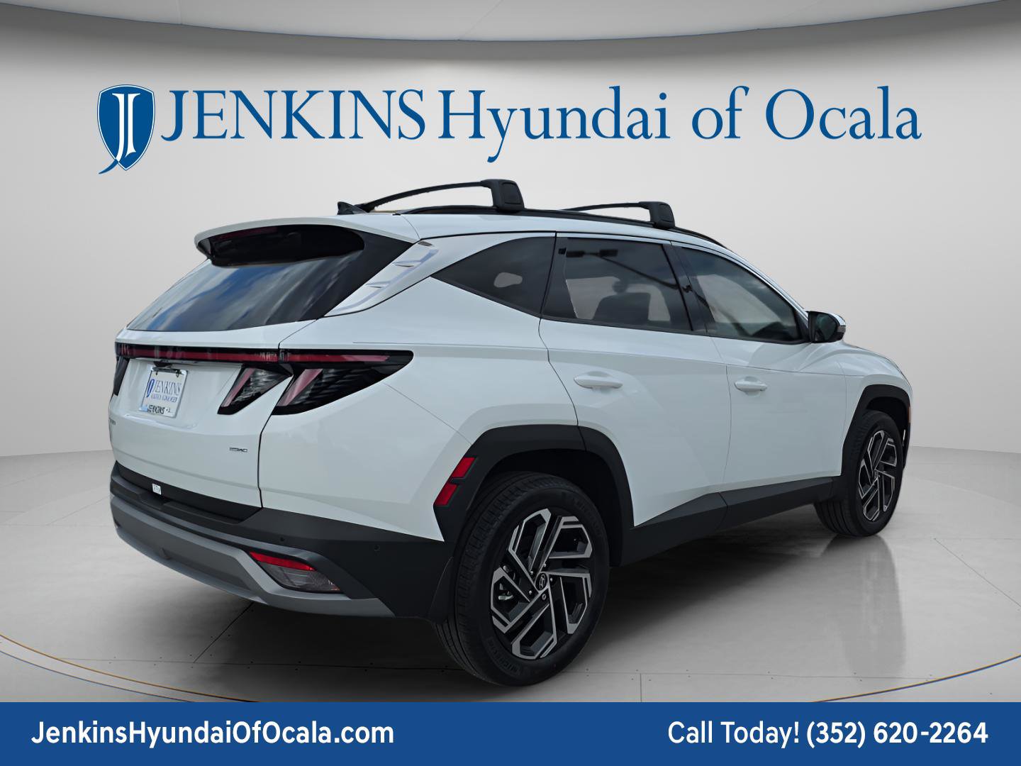 New 2026 Hyundai Tucson Limited FWD image 2