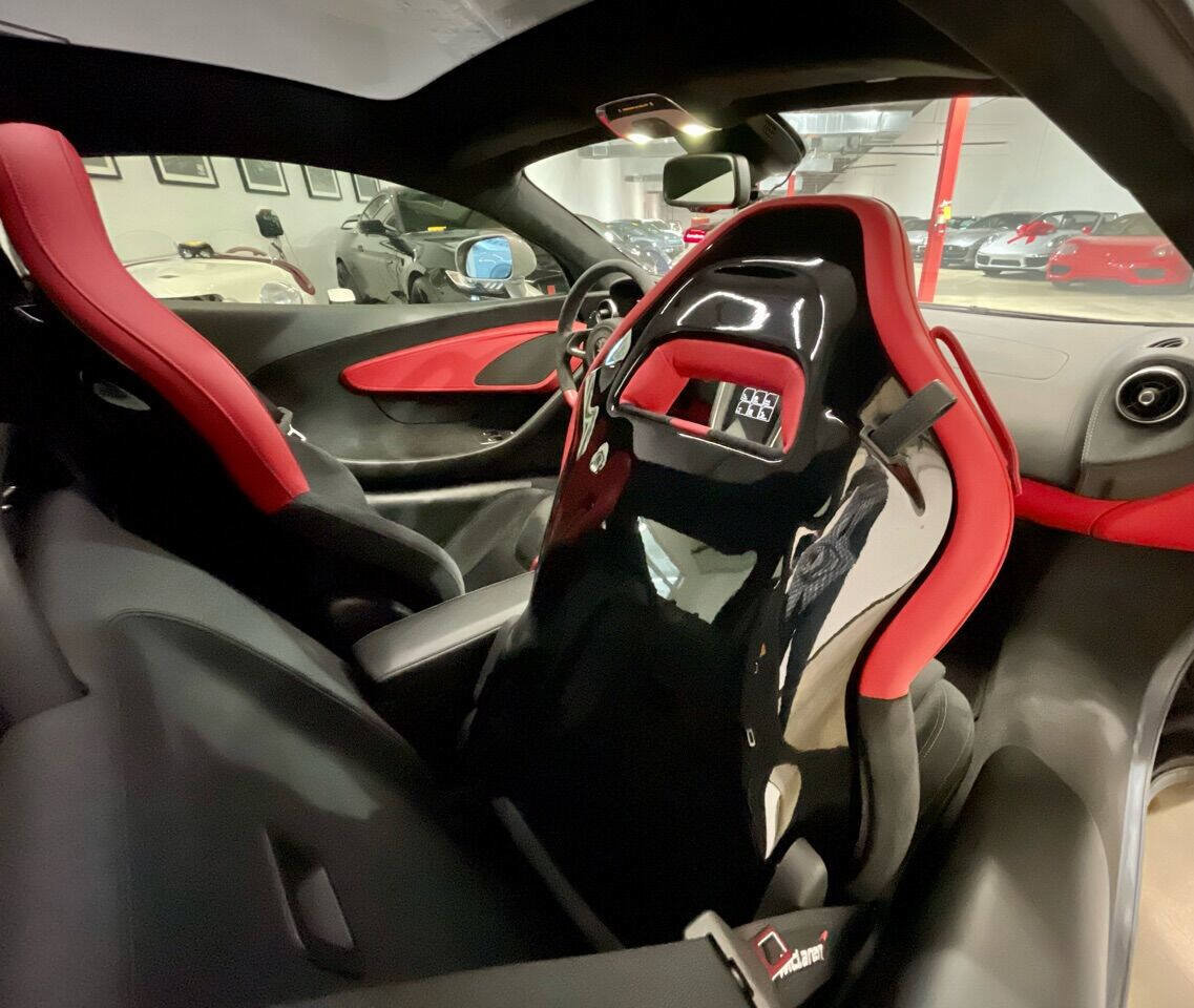 Used 2017 McLaren 570S RWD image 53