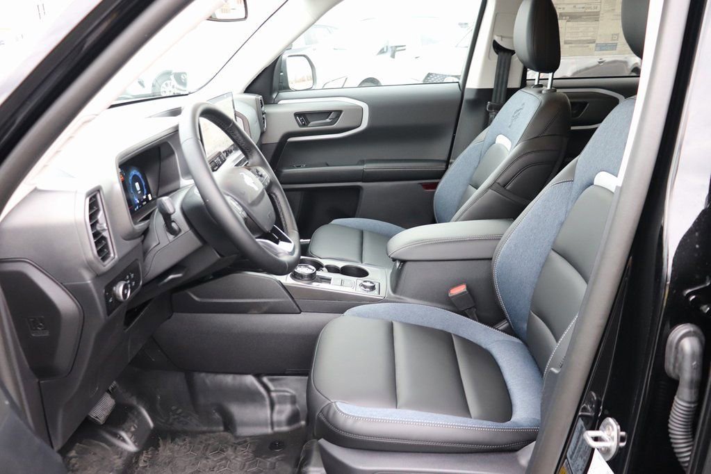 New 2025 Ford Bronco Sport Outer Banks w/ Sasquatch Outer Banks Package image 28