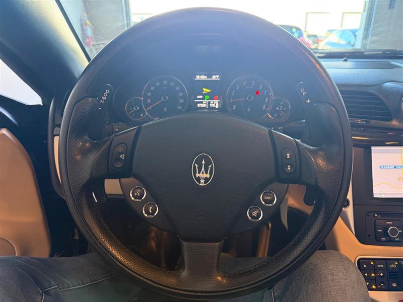 Used 2010 Maserati GranTurismo Convertible RWD image 34