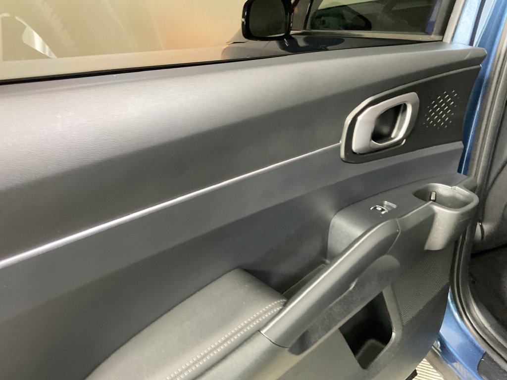 Used 2025 Kia Sorento EX w/ EX Panoramic Sunroof Package AWD/4WD image 19