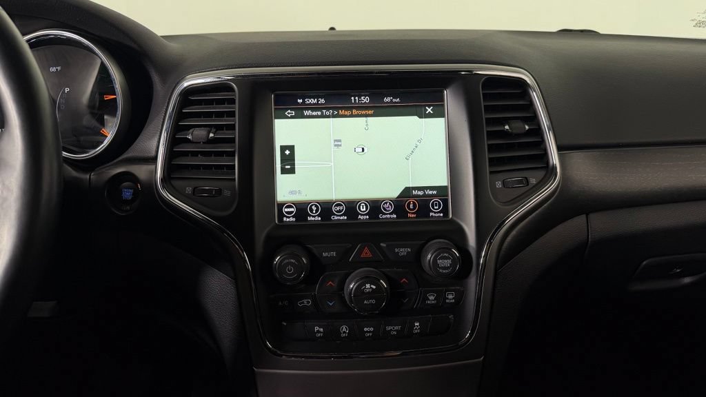 Used 2018 Jeep Grand Cherokee Altitude AWD/4WD image 24