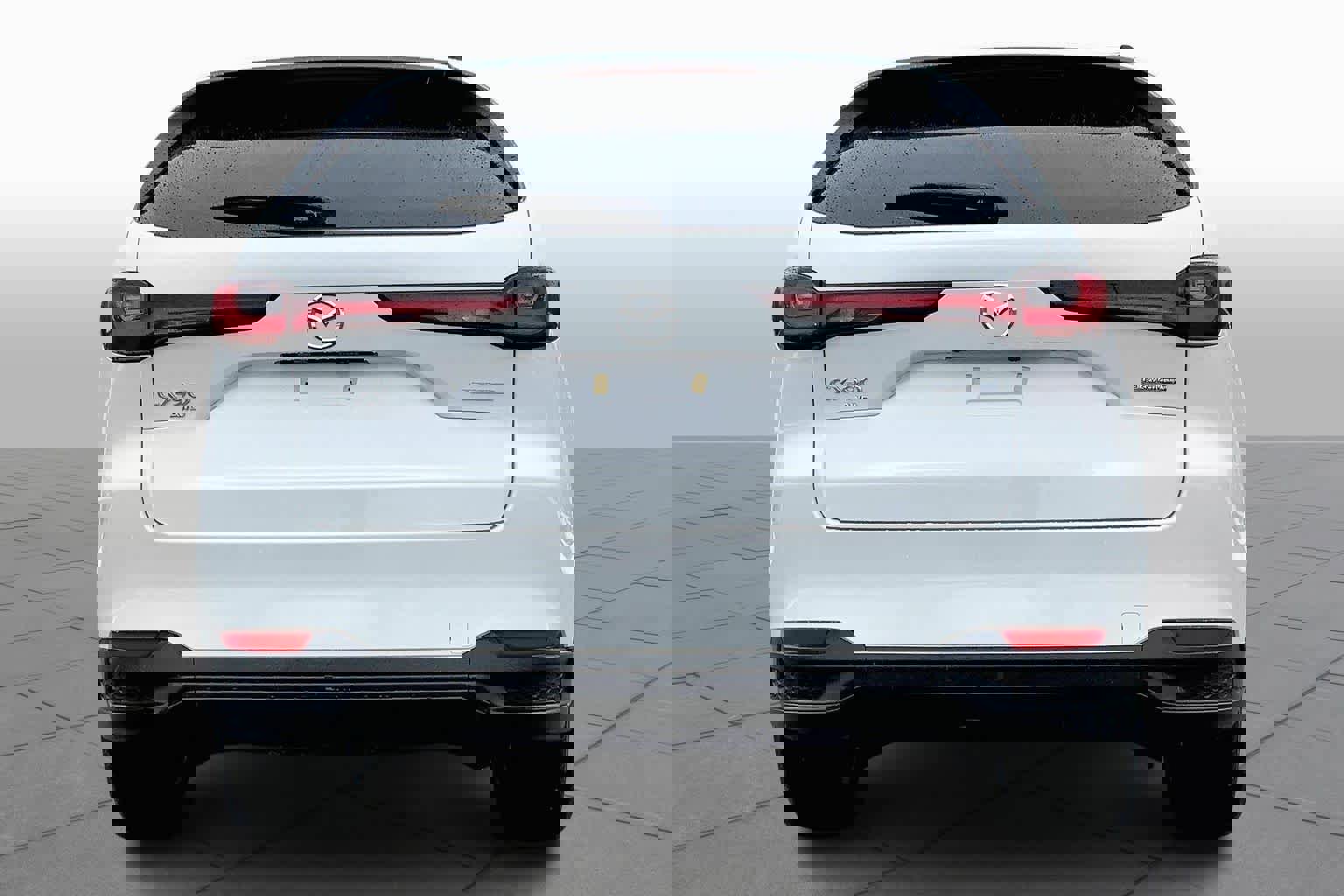 Used 2024 MAZDA CX-90 Plug-In Hybrid w/ Preferred image 6