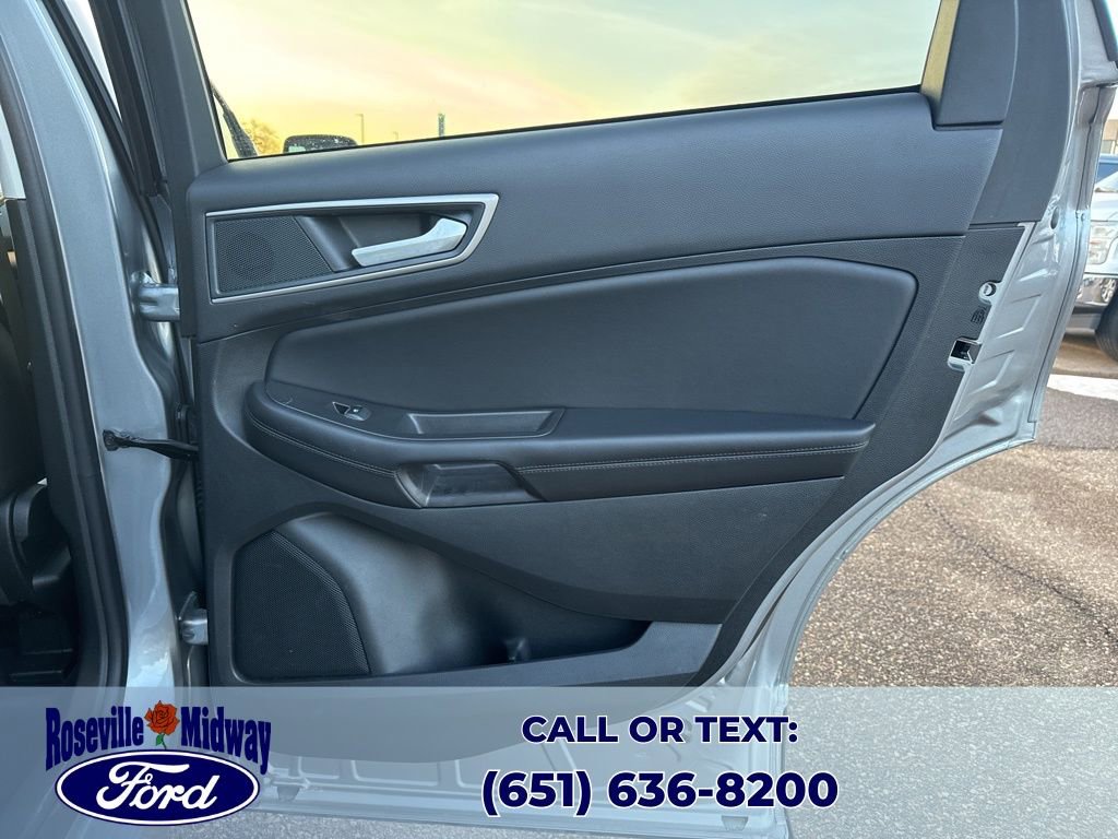 Used 2024 Ford Edge SEL w/ Convenience Package image 40