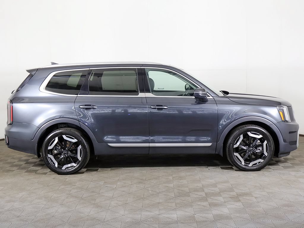 Used 2024 Kia Telluride EX X-Line AWD/4WD image 21