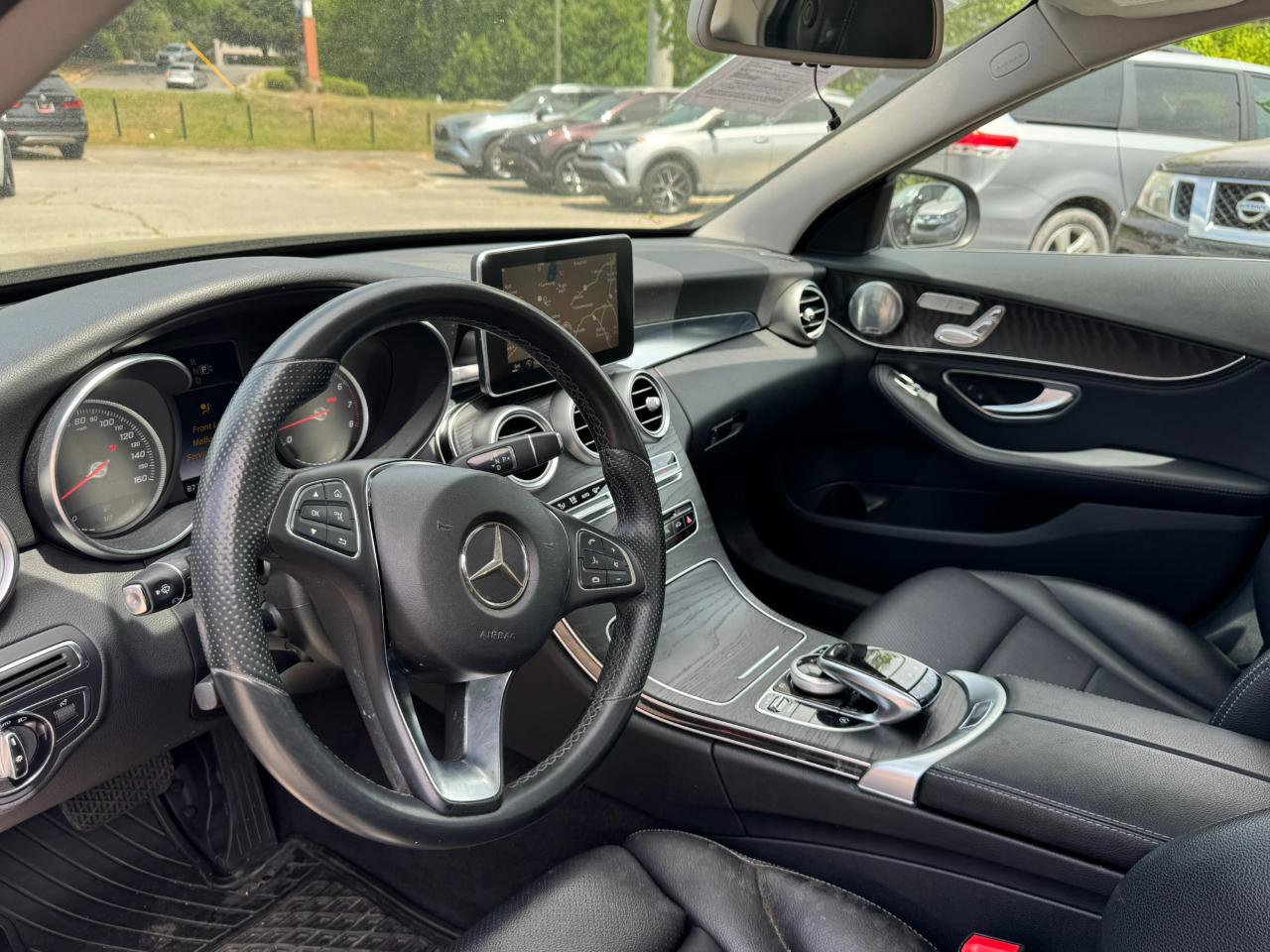 Used 2015 Mercedes-Benz C 300 4MATIC Sedan image 11