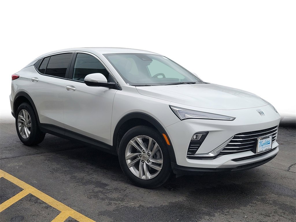 Used 2025 Buick Envista Preferred image 1