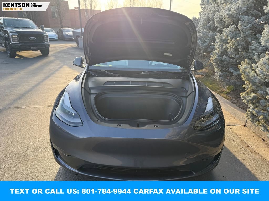 Used 2023 Tesla Model Y Long Range image 32