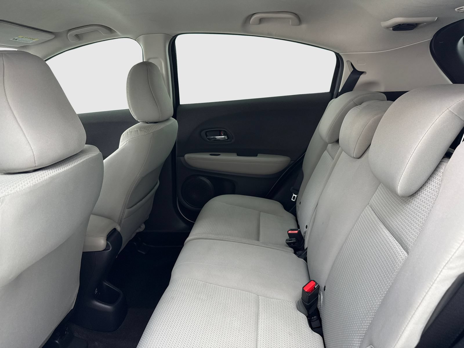 Used 2020 Honda HR-V LX image 35